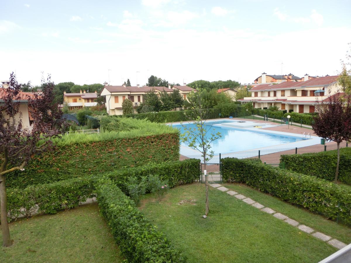 Loriana Apartment Bibione Exterior photo